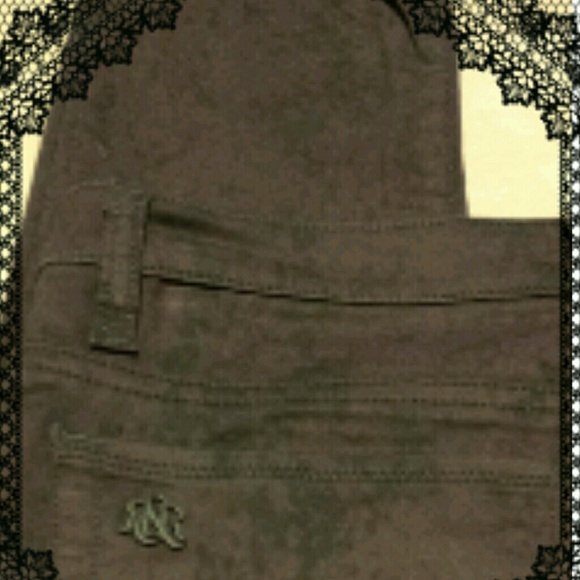 Rock & Republic Snakeskin Print Skinny Jeans - Picture 2 of 4